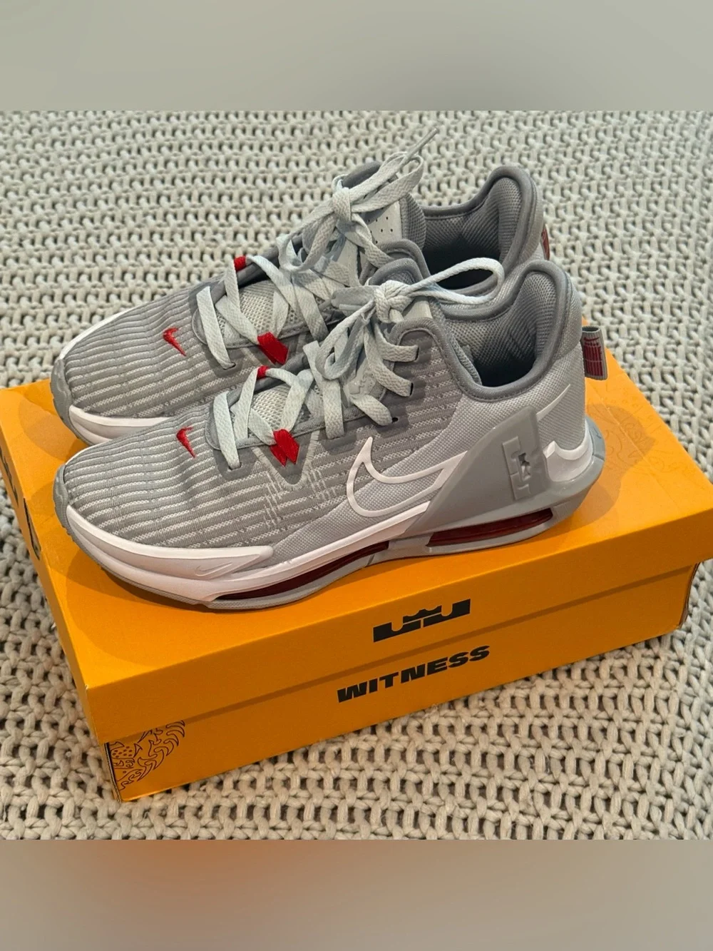 Nike light gray